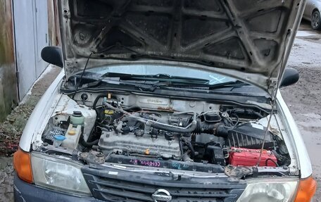 Nissan AD II, 2003 год, 110 000 рублей, 5 фотография