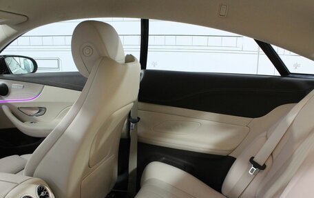 Mercedes-Benz E-Класс, 2018 год, 5 050 000 рублей, 24 фотография