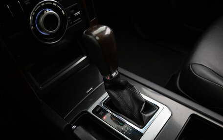 Toyota Land Cruiser Prado 150 рестайлинг 2, 2016 год, 3 799 000 рублей, 10 фотография