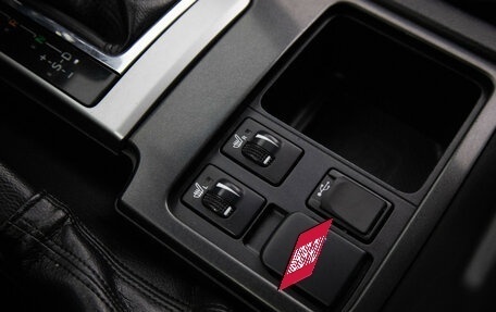 Toyota Land Cruiser Prado 150 рестайлинг 2, 2016 год, 3 799 000 рублей, 11 фотография