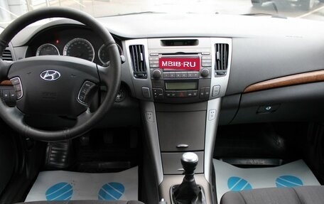 Hyundai Sonata VI, 2008 год, 585 000 рублей, 10 фотография