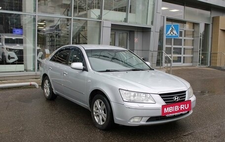 Hyundai Sonata VI, 2008 год, 585 000 рублей, 3 фотография