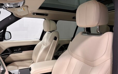 Land Rover Range Rover IV рестайлинг, 2024 год, 15 390 000 рублей, 9 фотография