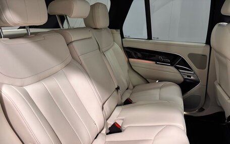 Land Rover Range Rover IV рестайлинг, 2024 год, 15 390 000 рублей, 12 фотография