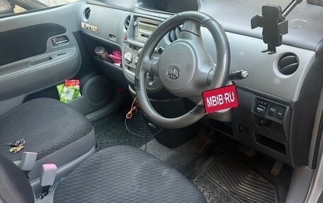 Toyota Sienta I, 2010 год, 850 000 рублей, 8 фотография