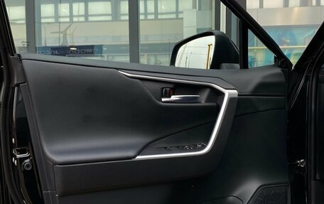 Toyota RAV4, 2025 год, 4 350 000 рублей, 27 фотография