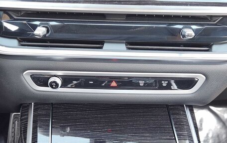 BMW X7, 2025 год, 18 700 000 рублей, 13 фотография