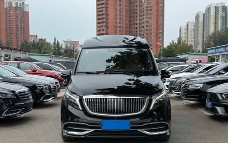 Mercedes-Benz V-Класс, 2022 год, 10 500 044 рублей, 2 фотография