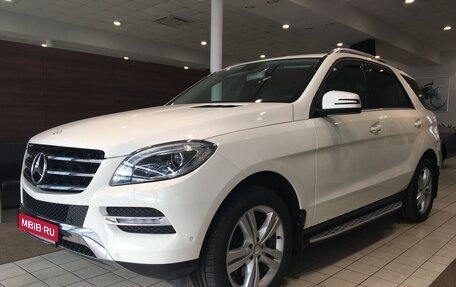 Mercedes-Benz M-Класс, 2012 год, 1 990 000 рублей, 1 фотография