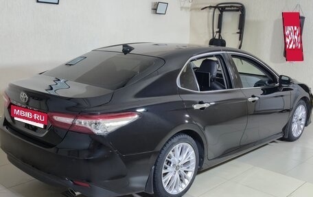 Toyota Camry, 2021 год, 2 750 000 рублей, 13 фотография