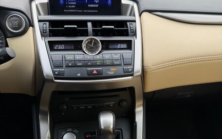 Lexus NX I, 2016 год, 2 756 000 рублей, 10 фотография