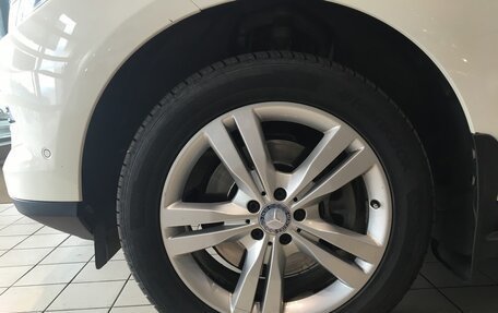 Mercedes-Benz M-Класс, 2012 год, 1 990 000 рублей, 2 фотография