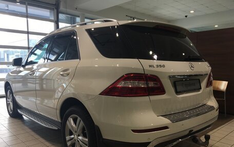 Mercedes-Benz M-Класс, 2012 год, 1 990 000 рублей, 3 фотография