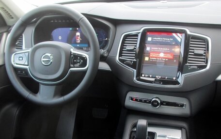 Volvo XC90 II рестайлинг, 2025 год, 15 790 000 рублей, 6 фотография