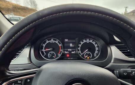 Skoda Rapid I, 2018 год, 1 050 000 рублей, 8 фотография