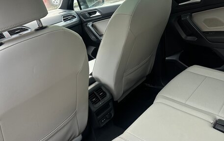 Volkswagen Tiguan II, 2021 год, 3 450 000 рублей, 10 фотография