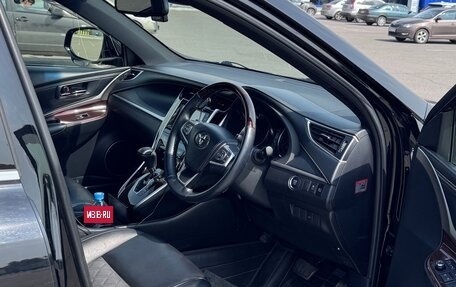 Toyota Harrier, 2017 год, 2 900 000 рублей, 4 фотография