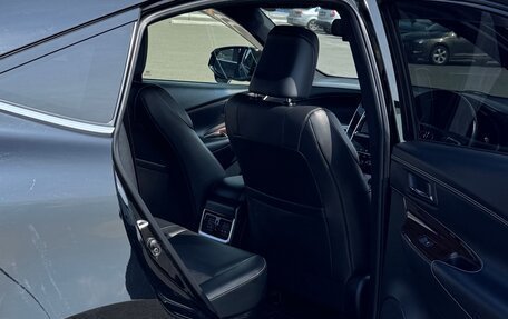 Toyota Harrier, 2017 год, 2 900 000 рублей, 11 фотография