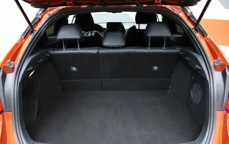 Toyota C-HR I рестайлинг, 2019 год, 2 530 000 рублей, 9 фотография