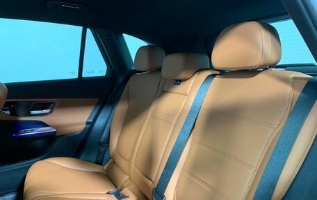 Mercedes-Benz GLC, 2024 год, 10 279 400 рублей, 15 фотография