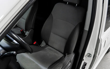 Hyundai H-1 II рестайлинг, 2016 год, 2 439 000 рублей, 13 фотография