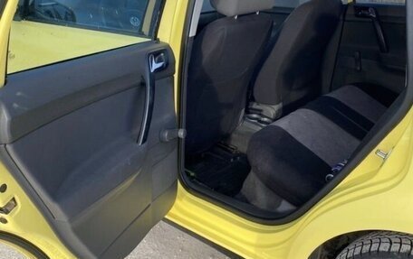 Volkswagen Polo IV рестайлинг, 2002 год, 230 000 рублей, 5 фотография