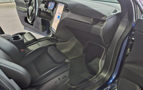 Tesla Model X I, 2020 год, 5 200 000 рублей, 12 фотография