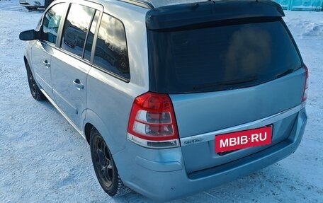 Opel Zafira B, 2008 год, 420 000 рублей, 3 фотография