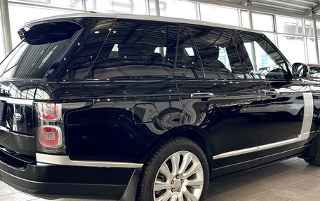 Land Rover Range Rover IV рестайлинг, 2018 год, 7 300 000 рублей, 8 фотография