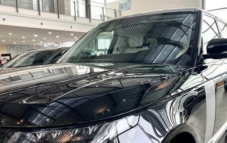 Land Rover Range Rover IV рестайлинг, 2018 год, 7 300 000 рублей, 12 фотография