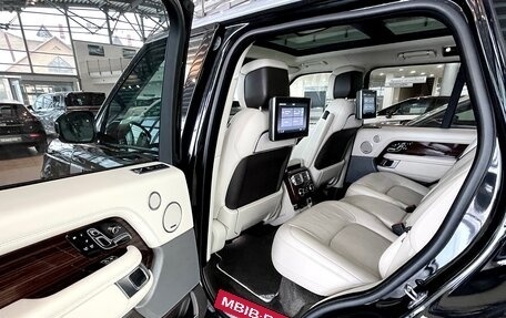 Land Rover Range Rover IV рестайлинг, 2018 год, 7 300 000 рублей, 23 фотография