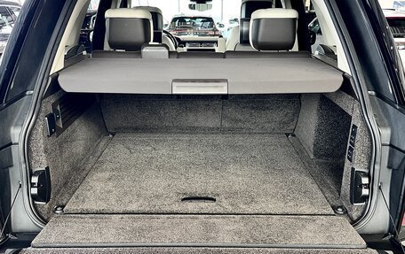 Land Rover Range Rover IV рестайлинг, 2018 год, 7 300 000 рублей, 38 фотография