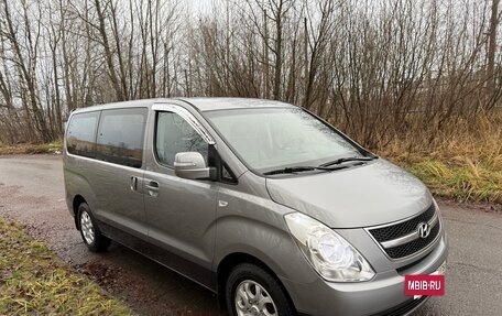 Hyundai Grand Starex Grand Starex I рестайлинг 2, 2011 год, 1 280 000 рублей, 16 фотография