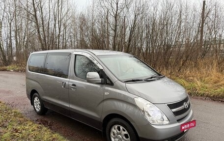 Hyundai Grand Starex Grand Starex I рестайлинг 2, 2011 год, 1 280 000 рублей, 15 фотография