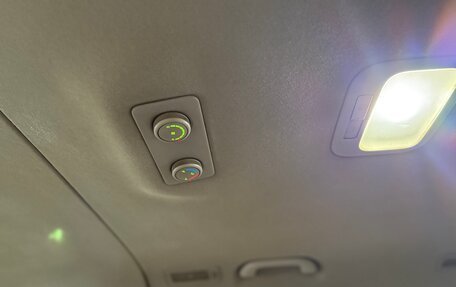 Hyundai Grand Starex Grand Starex I рестайлинг 2, 2011 год, 1 280 000 рублей, 32 фотография