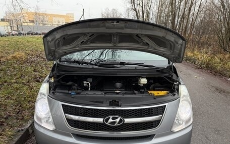 Hyundai Grand Starex Grand Starex I рестайлинг 2, 2011 год, 1 280 000 рублей, 33 фотография