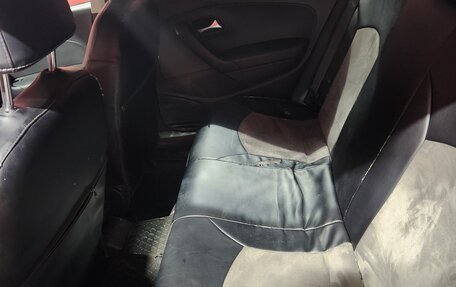 Volkswagen Polo VI (EU Market), 2011 год, 480 000 рублей, 9 фотография