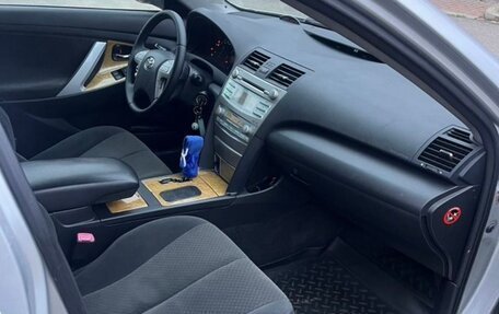 Toyota Camry, 2006 год, 1 000 000 рублей, 7 фотография