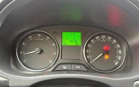 Skoda Fabia II, 2012 год, 750 000 рублей, 8 фотография