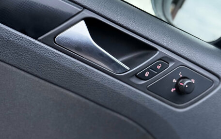 Volkswagen Jetta VI, 2011 год, 799 000 рублей, 13 фотография