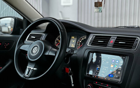 Volkswagen Jetta VI, 2011 год, 799 000 рублей, 20 фотография