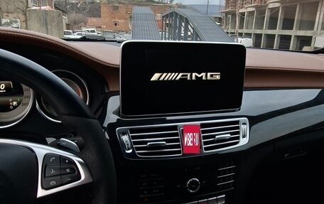 Mercedes-Benz CLS, 2015 год, 3 000 000 рублей, 13 фотография