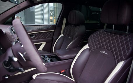 Bentley Bentayga I, 2021 год, 29 900 000 рублей, 15 фотография