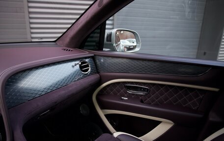 Bentley Bentayga I, 2021 год, 29 900 000 рублей, 23 фотография