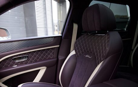 Bentley Bentayga I, 2021 год, 29 900 000 рублей, 24 фотография