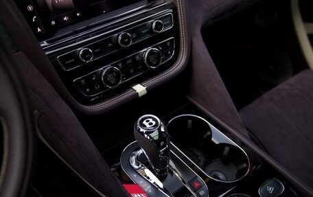 Bentley Bentayga I, 2021 год, 29 900 000 рублей, 20 фотография