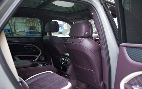 Bentley Bentayga I, 2021 год, 29 900 000 рублей, 31 фотография