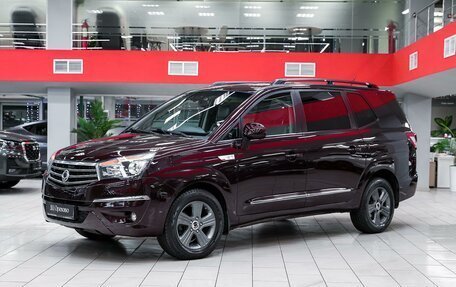 SsangYong Stavic, 2014 год, 1 450 000 рублей, 1 фотография