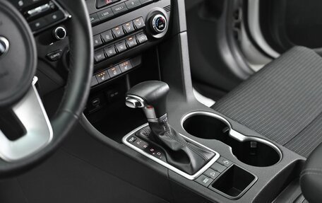 KIA Sportage IV рестайлинг, 2022 год, 1 995 000 рублей, 14 фотография