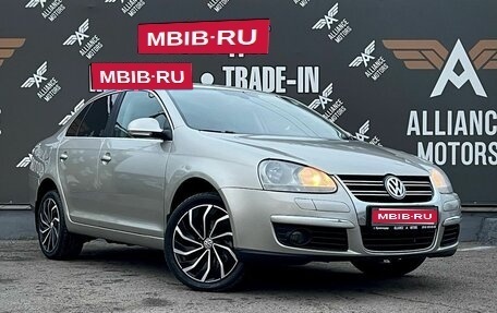 Volkswagen Jetta VI, 2008 год, 600 000 рублей, 1 фотография